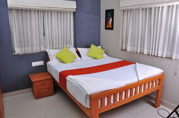 Wayanad Cliff Hotel Kalpetta Exterior photo