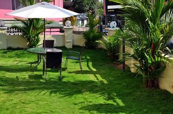 Wayanad Cliff Hotel Kalpetta Exterior photo
